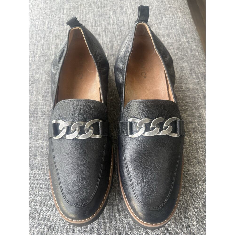 Vionic Cynthia Black Leather Chain Loafers - Women’s Size 11 - Lug Sole Comfort